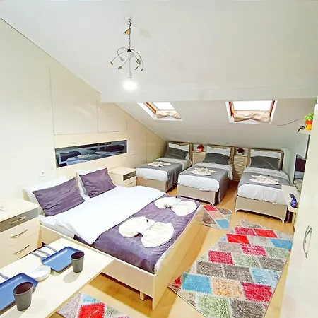 Taksim Pera Gold アパートホテル 4*